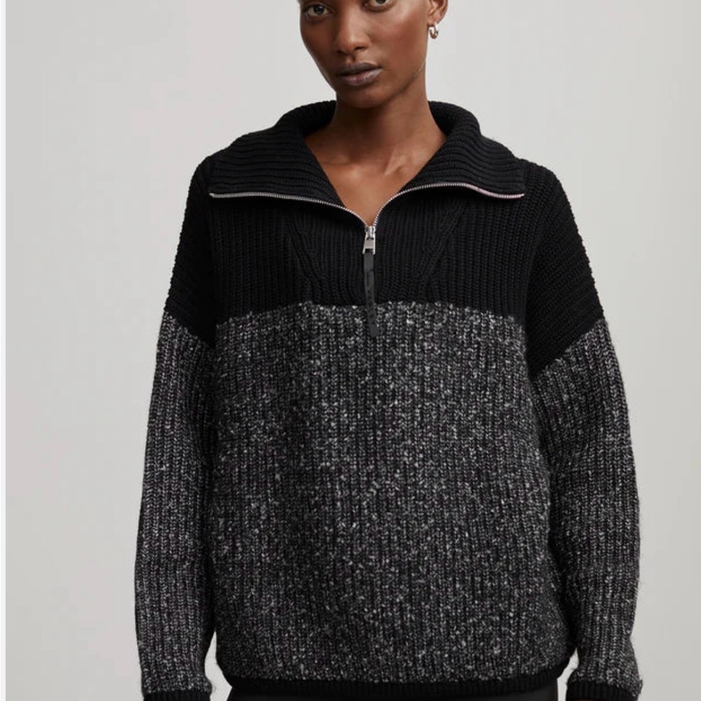 Varley Black and Gray Half-Zip Sweater
